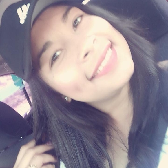 Meet your Posher, Nicol - Picture 1 of 1